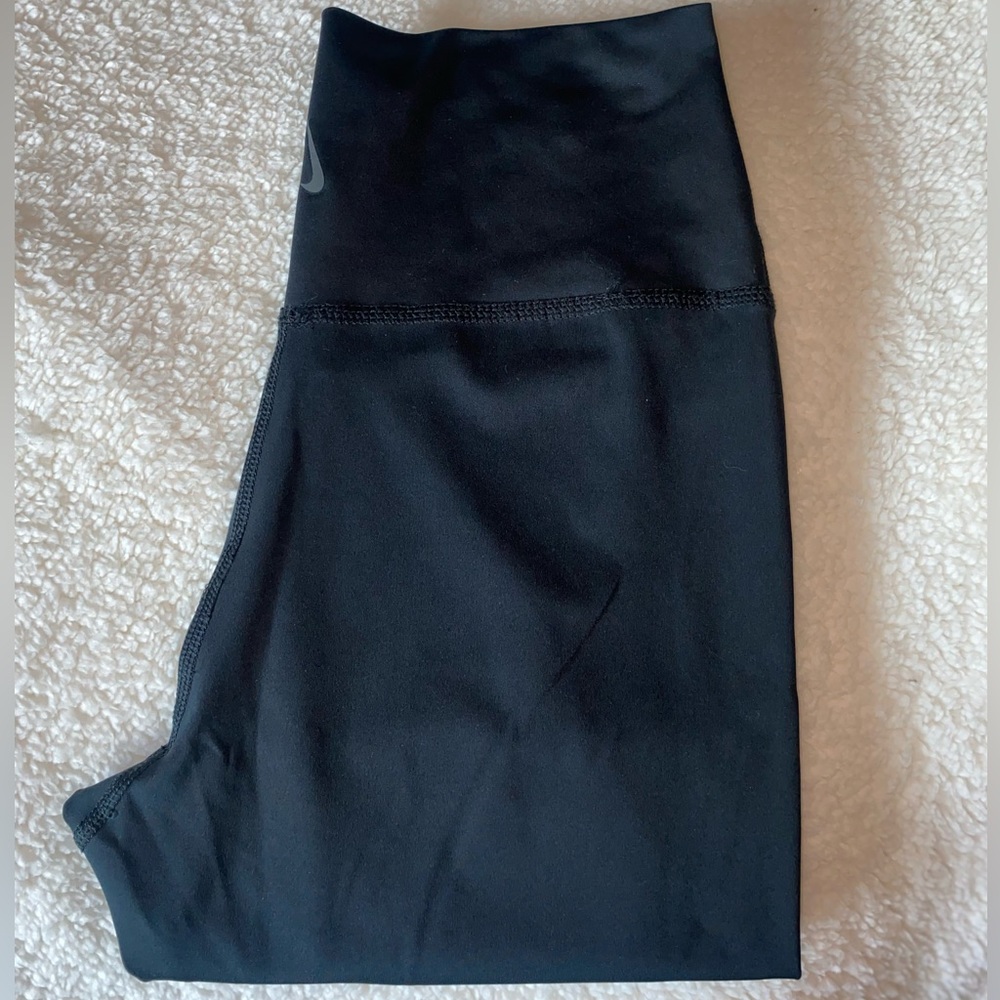 Nike Leggings: Women’s S